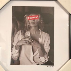 Fairchild Paris ( Supreme) picture frame